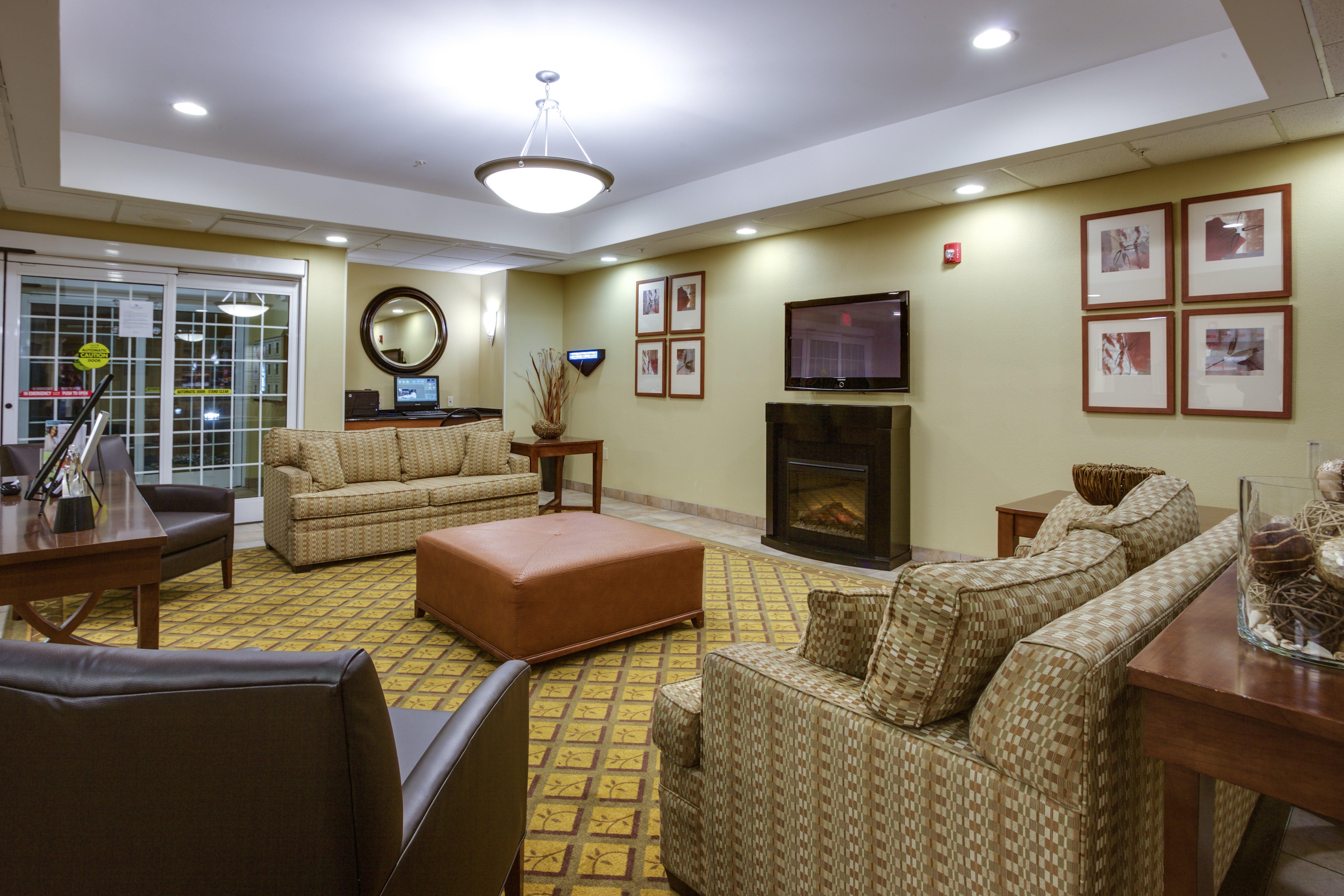Candlewood Suites Richmond Airport By Ihg Sandston Εξωτερικό φωτογραφία