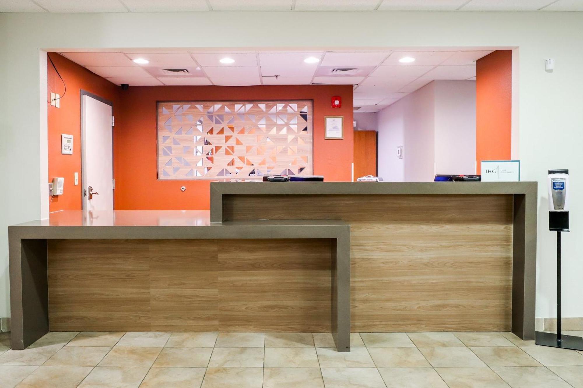 Candlewood Suites Richmond Airport By Ihg Sandston Εξωτερικό φωτογραφία
